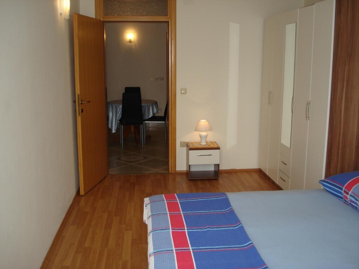 Apartments Villa Angela Кърк Стая снимка