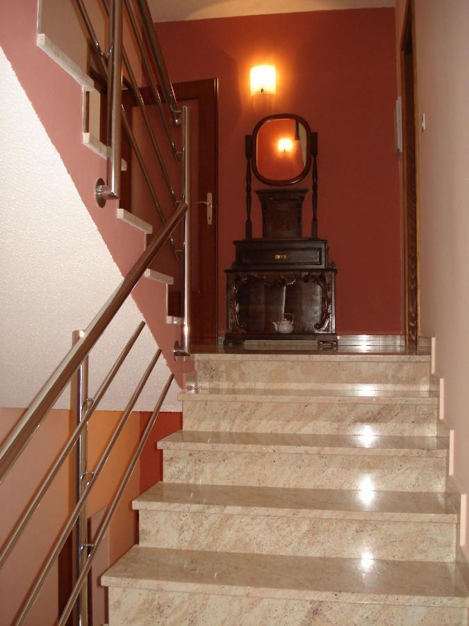 Apartments Villa Angela Кърк Екстериор снимка