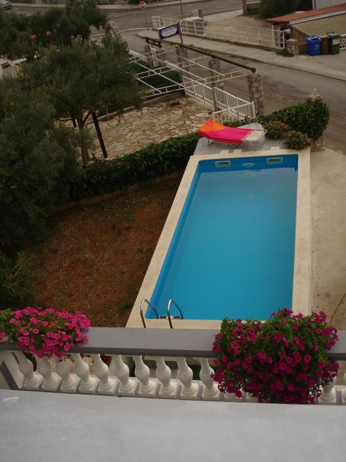Apartments Villa Angela Кърк Стая снимка