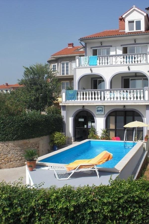Apartments Villa Angela Кърк Екстериор снимка